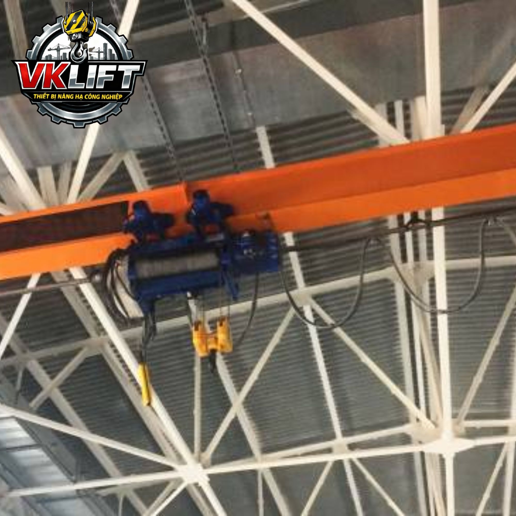 TẠI SAO CẦU TRỤC PHÁT RA TIẾNG KÊU LỚN- NGUYÊN NHÂN, RỦI RO & GIẢI PHÁP XỬ LÝ TRIỆT ĐỂ